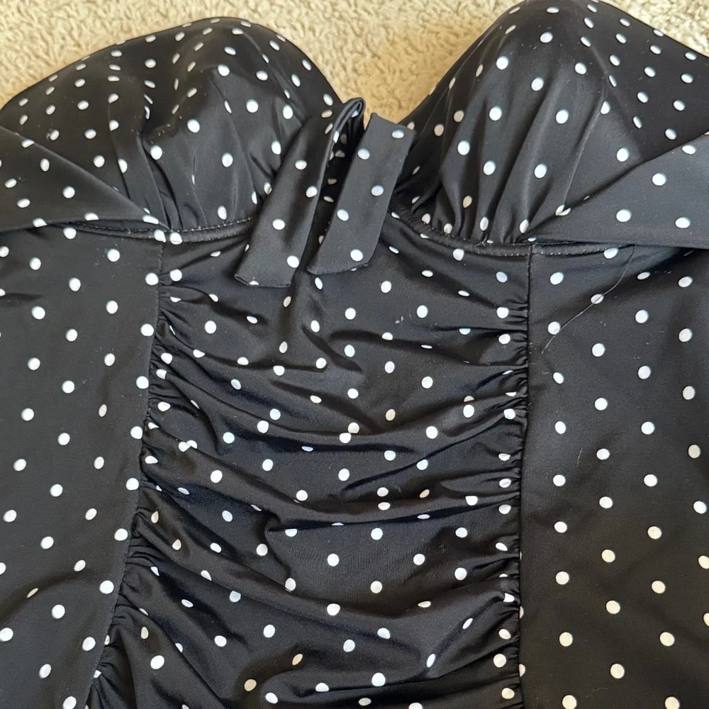 Swimsuits for All Women's One Piece Swimsuit Size 14 Polka Dot Black White EUC